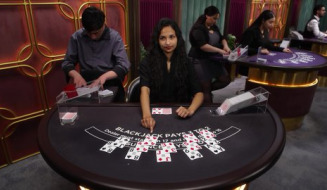 Live Table