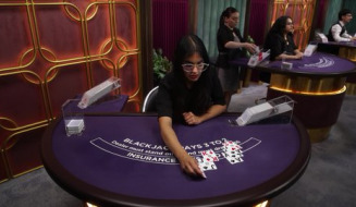 Live Table