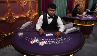 Live Table