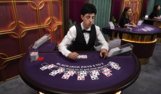 Live Table