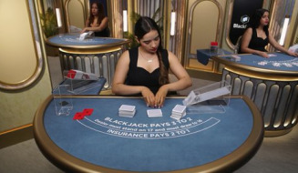 Live Table