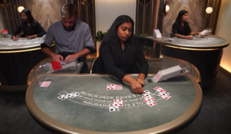 Live Table