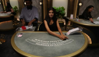 Live Table
