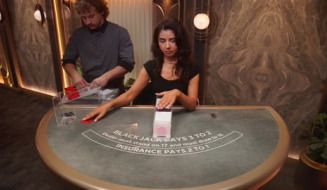 Live Table